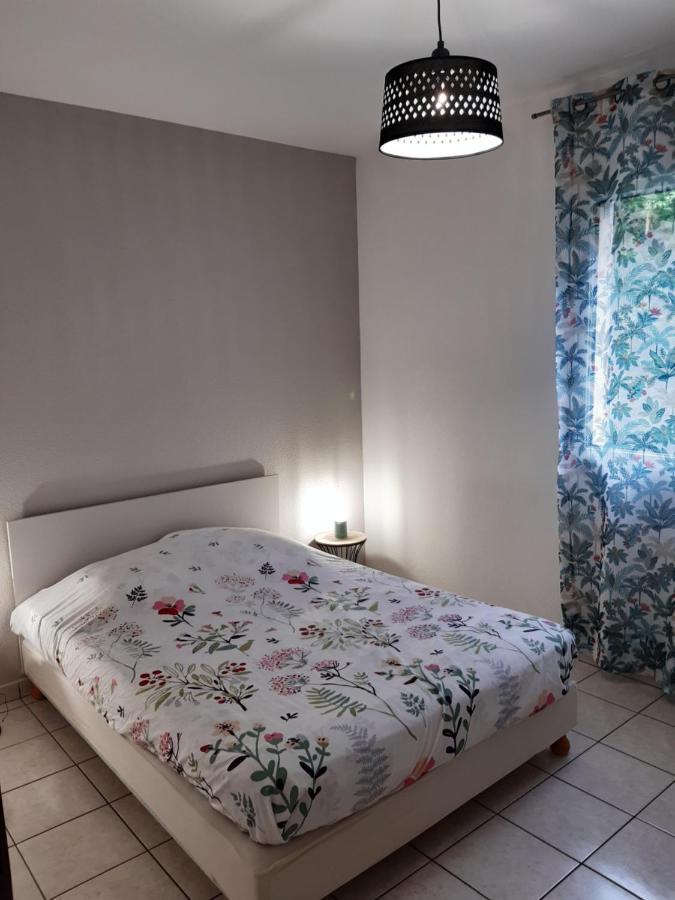 Charmante Maison A Payzac Promos Dernieres Dispo Ete Payzac (Ardeche) Exterior foto